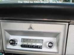 1964 Dodge Polara radio